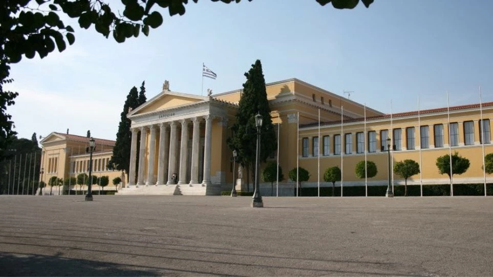 «Αιδώς Αργείοι»: Πουλάνε μέχρι και το Ζάππειο!